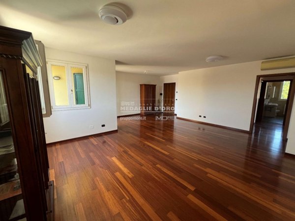 appartamento in vendita a Modena in zona Sant'Agnese