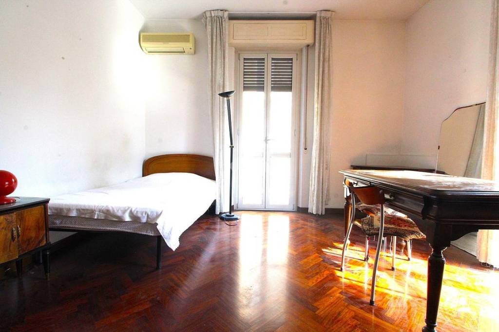 appartamento in vendita a Modena in zona Centro Storico