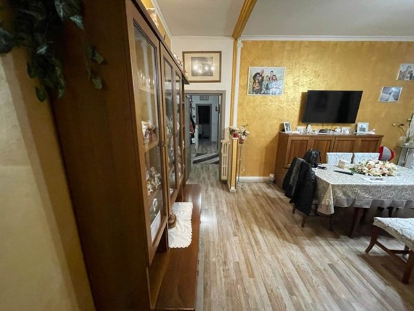 appartamento in vendita a Modena in zona Centro Storico