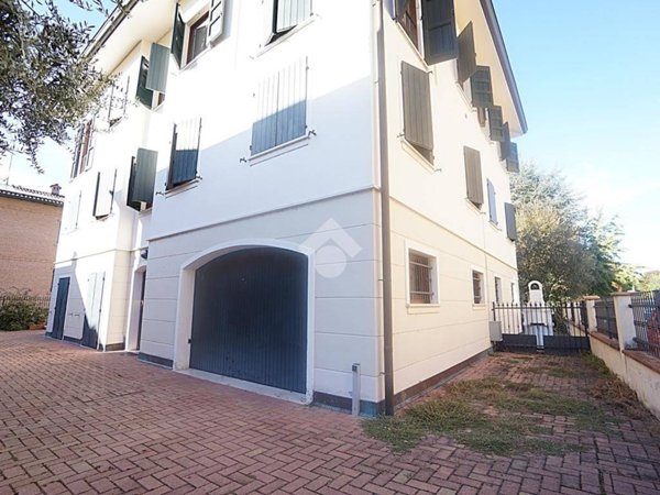 appartamento in vendita a Modena in zona Baggiovara