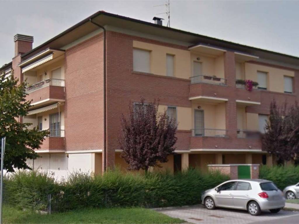 appartamento in vendita a Modena in zona Lesignana