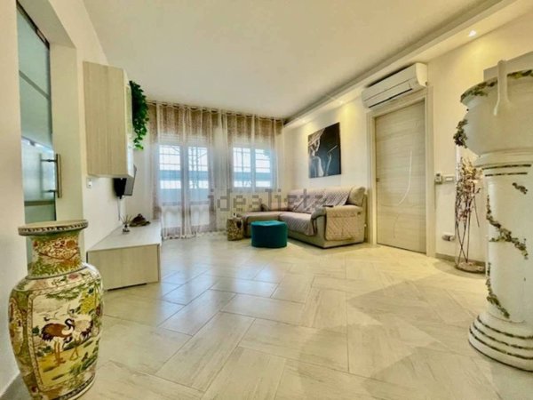 appartamento in vendita a Modena in zona Crocetta