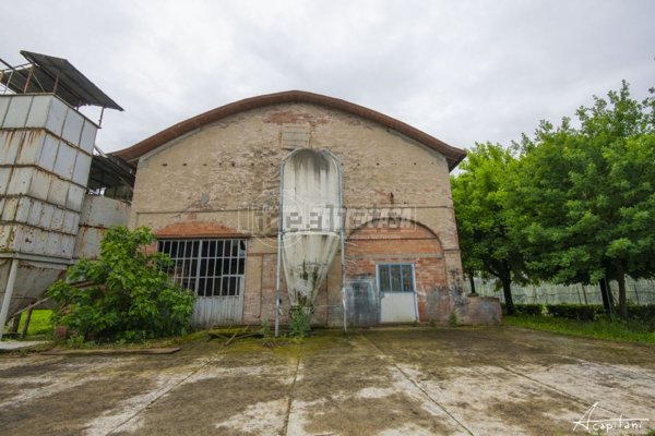 appartamento in vendita a Modena in zona Ganaceto