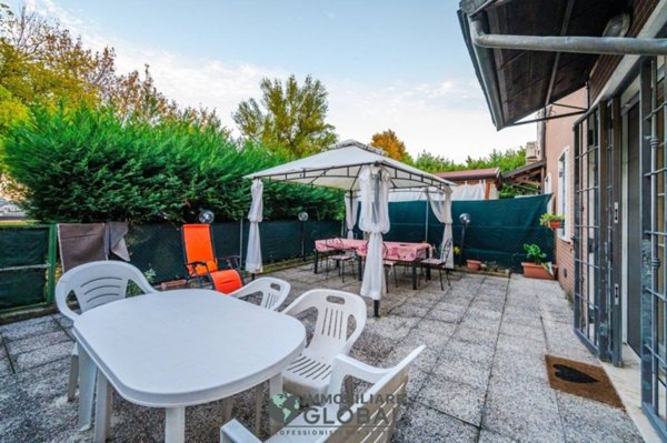 casa indipendente in vendita a Modena