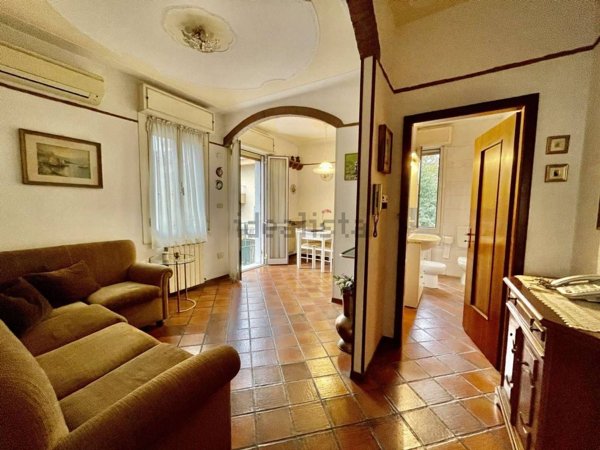 appartamento in vendita a Modena in zona Amendola