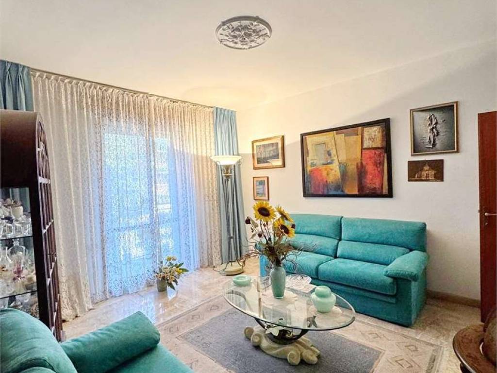 appartamento in vendita a Modena in zona San Lazzaro / Modena Est