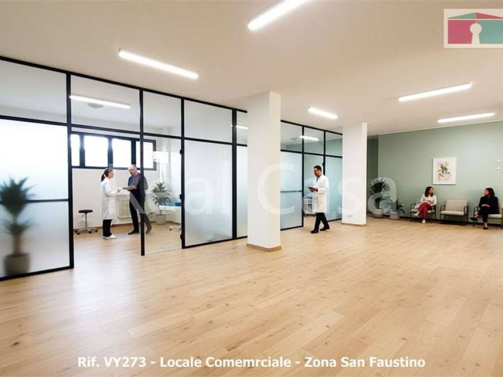 negozio in vendita a Modena in zona San Faustino