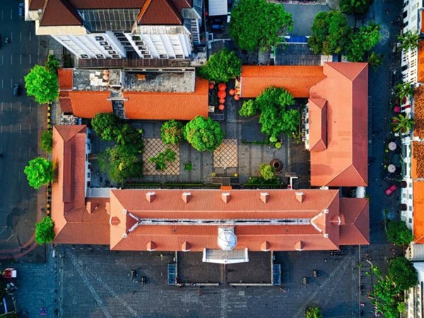 appartamento in vendita a Modena in zona Centro Storico