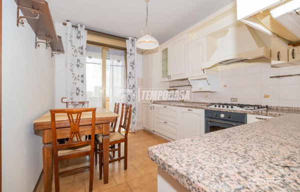 appartamento in vendita a Modena in zona Buon Pastore