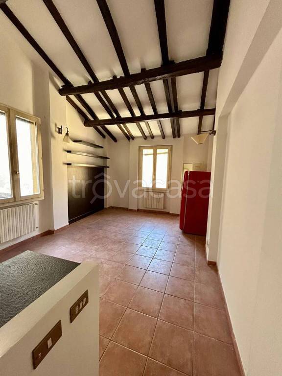 appartamento in vendita a Modena in zona Centro Storico