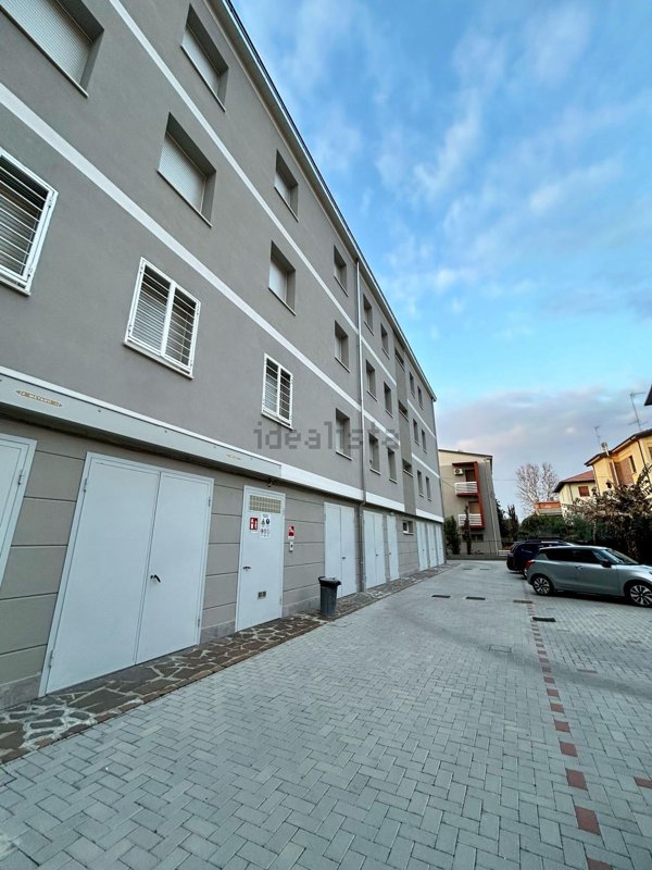 appartamento in vendita a Modena in zona San Faustino