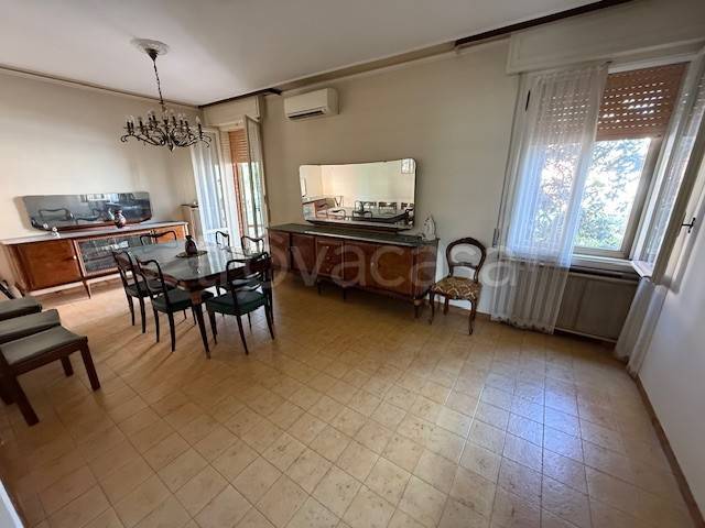 casa indipendente in vendita a Modena in zona Sant'Agnese