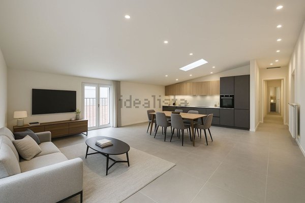 appartamento in vendita a Modena in zona San Lazzaro / Modena Est