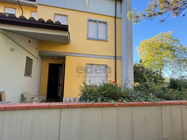 casa indipendente in vendita a Modena in zona Sant'Agnese