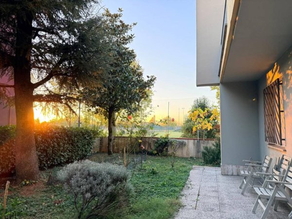 casa indipendente in vendita a Modena in zona Sant'Agnese