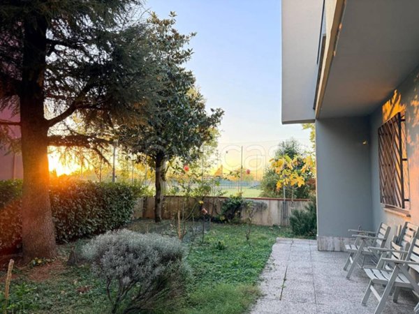 casa indipendente in vendita a Modena