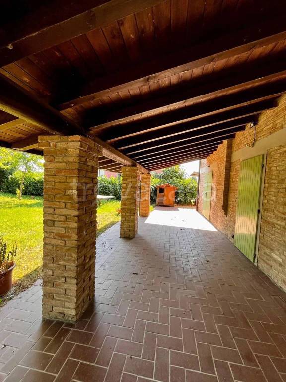casa indipendente in vendita a Modena in zona Marzaglia
