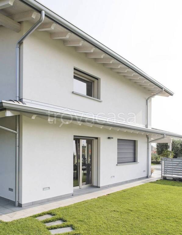 casa indipendente in vendita a Modena in zona Baggiovara