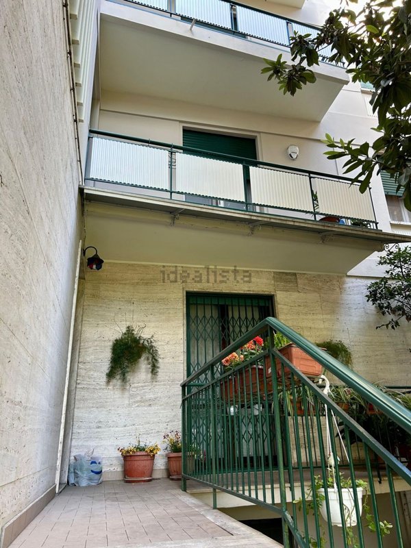 appartamento in vendita a Modena in zona Centro Storico