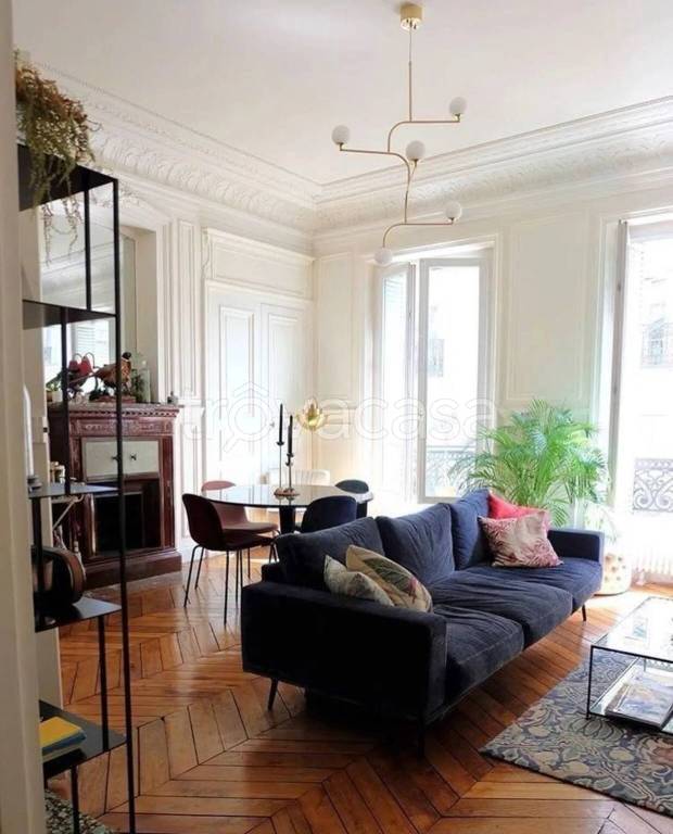 appartamento in vendita a Modena in zona Centro Storico