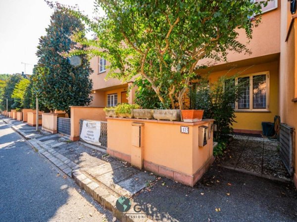 casa indipendente in vendita a Modena in zona Baggiovara