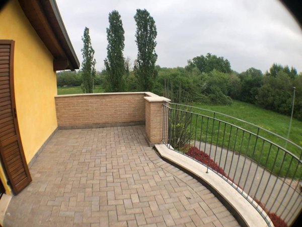 casa indipendente in vendita a Modena in zona Buon Pastore