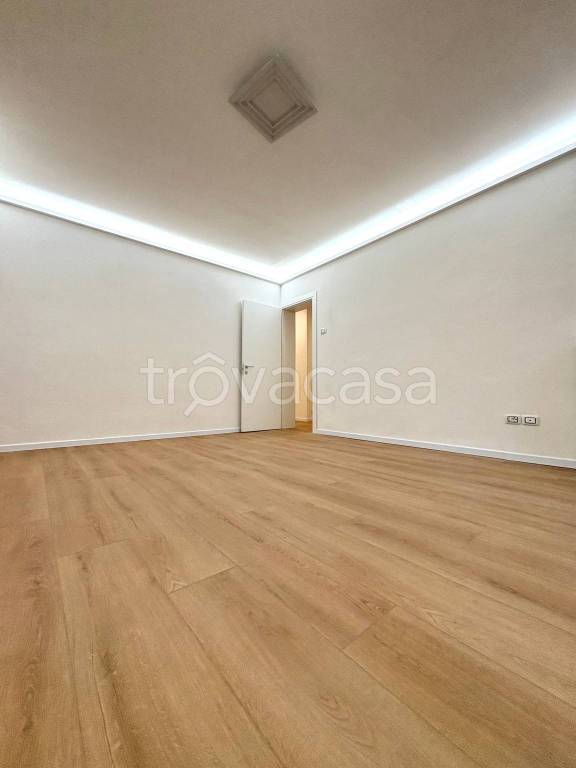 appartamento in vendita a Modena in zona Centro Storico