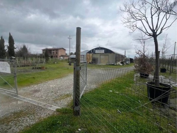 terreno edificabile in vendita a Modena in zona Buon Pastore