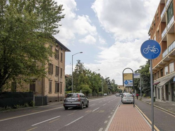 negozio in vendita a Modena in zona Baggiovara