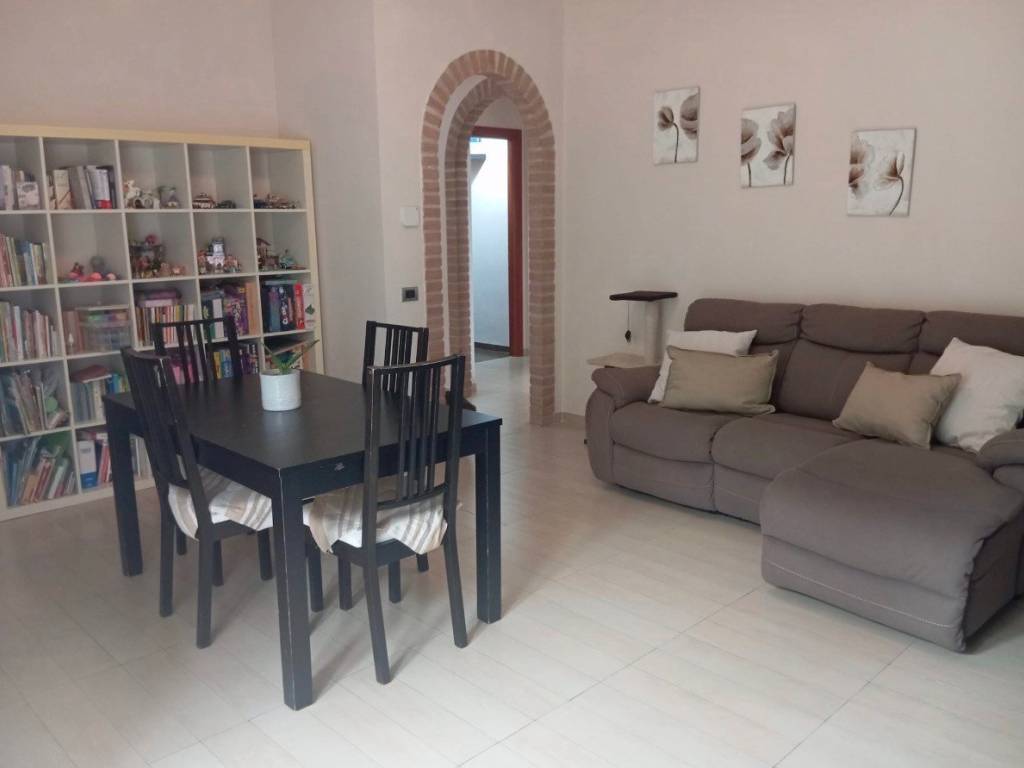 appartamento in vendita a Modena in zona San Lazzaro / Modena Est