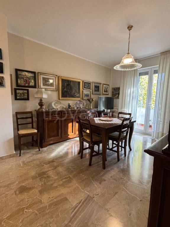 appartamento in vendita a Modena