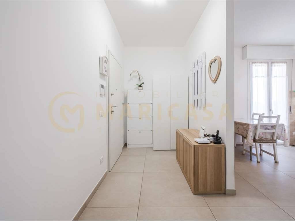 appartamento in vendita a Modena in zona Amendola