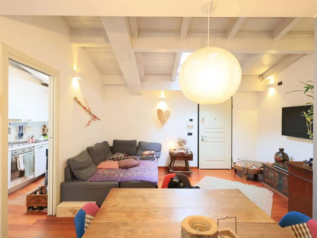 appartamento in vendita a Modena in zona Crocetta