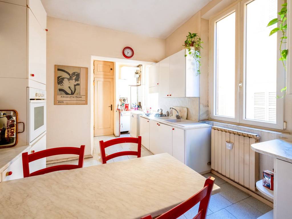 appartamento in vendita a Modena in zona Centro Storico