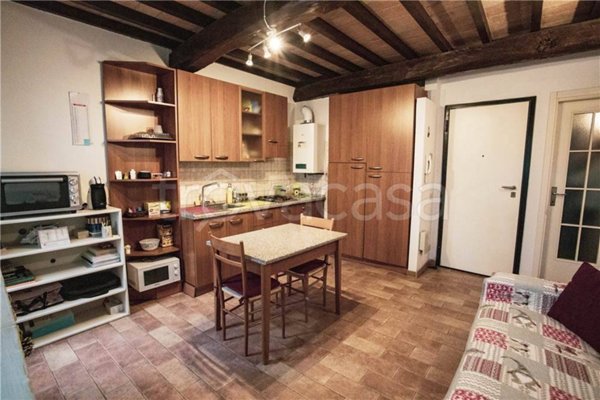 appartamento in vendita a Modena in zona Centro Storico