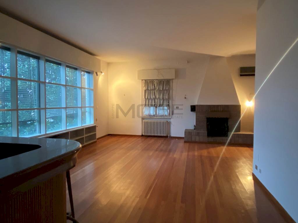 casa indipendente in vendita a Modena in zona Sant'Agnese