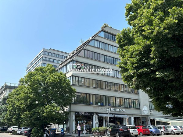 ufficio in vendita a Modena