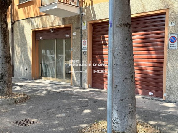 negozio in vendita a Modena in zona Buon Pastore