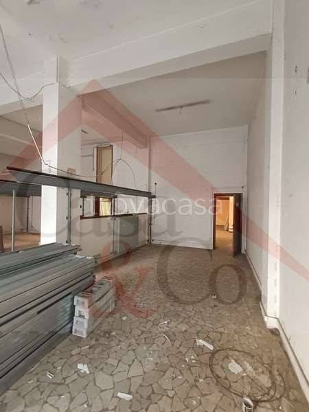 negozio in vendita a Modena in zona Sant'Agnese