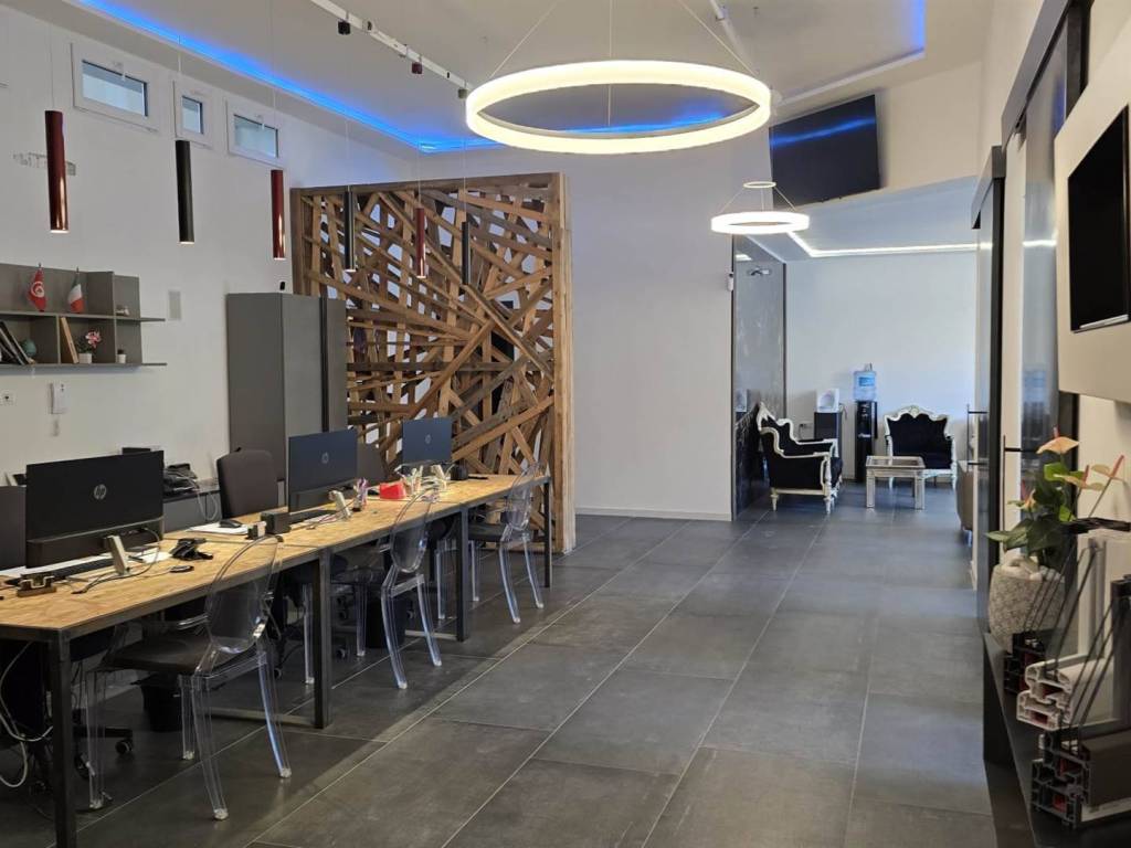 casa indipendente in vendita a Modena in zona Lesignana