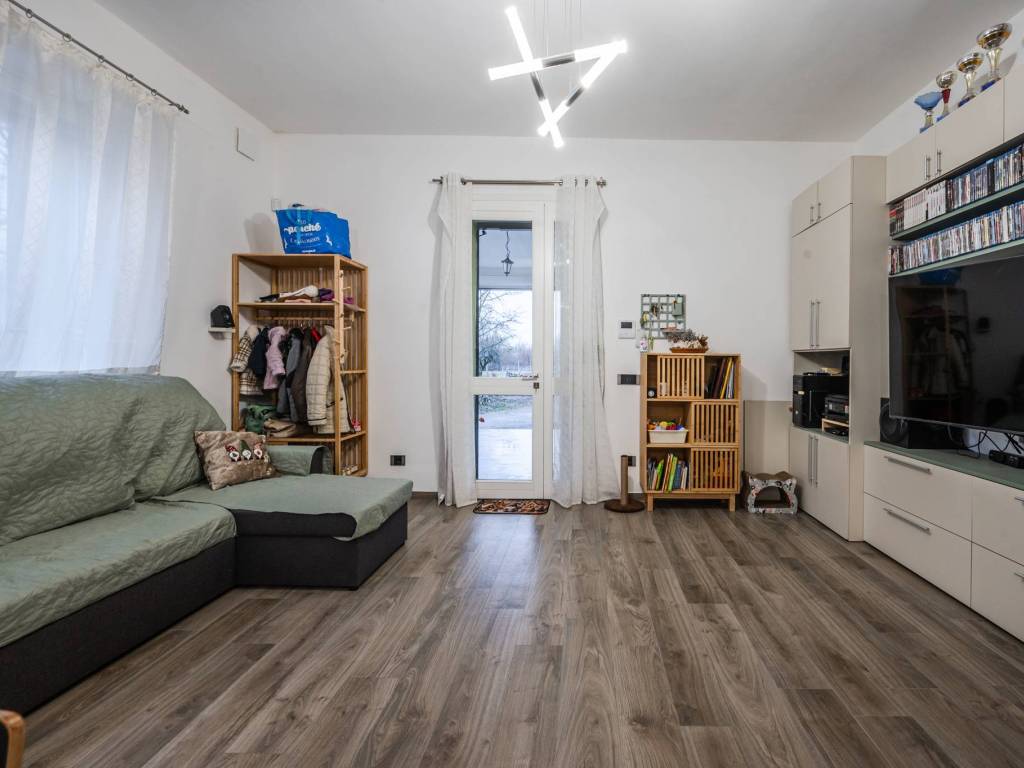 casa indipendente in vendita a Modena in zona Madonnina / Quattro Ville