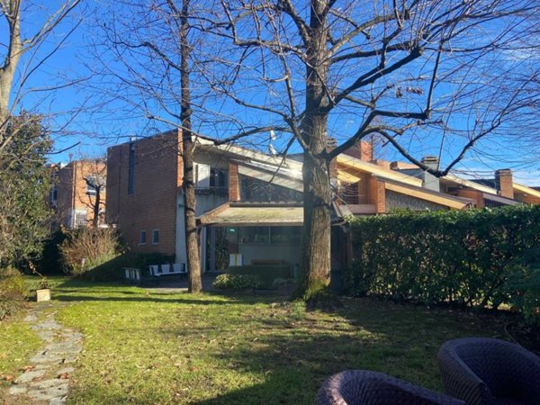 casa indipendente in vendita a Modena in zona Baggiovara