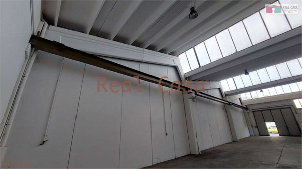 ufficio in vendita a Modena in zona San Lazzaro / Modena Est