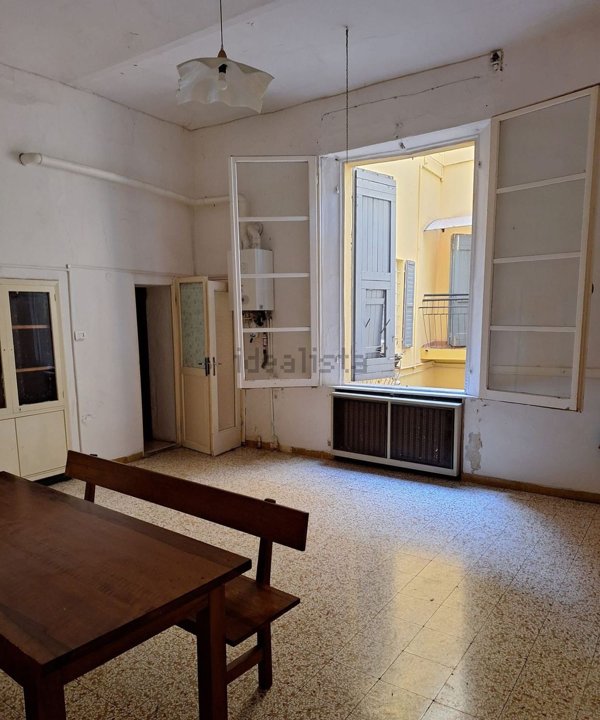 appartamento in vendita a Modena in zona Centro Storico