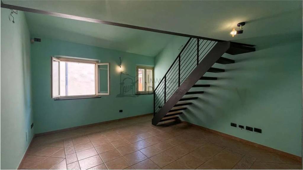 casa indipendente in vendita a Modena in zona Centro Storico