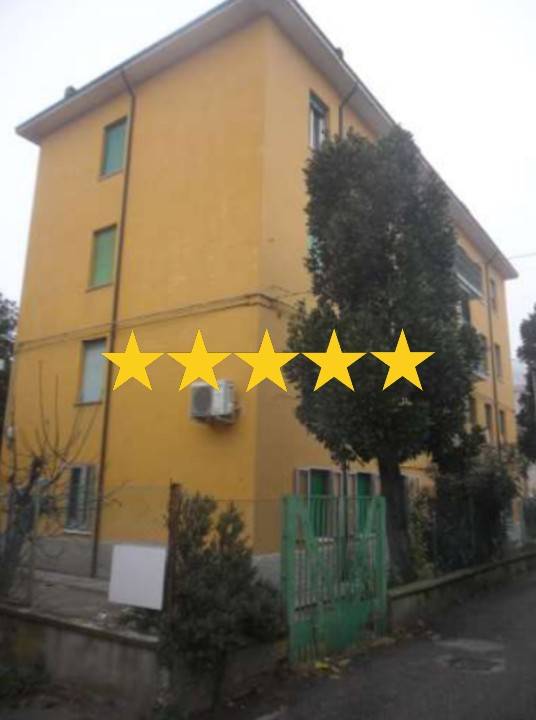 appartamento in vendita a Modena in zona Amendola