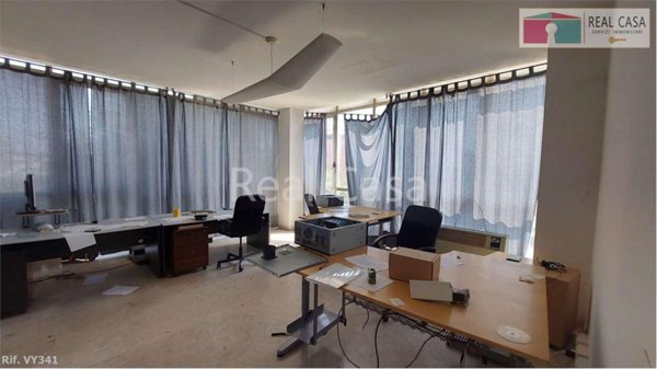 negozio in vendita a Modena in zona San Faustino