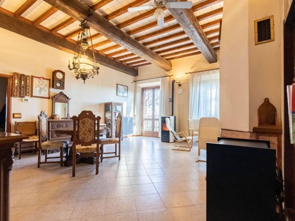casa indipendente in vendita a Modena in zona Villanova