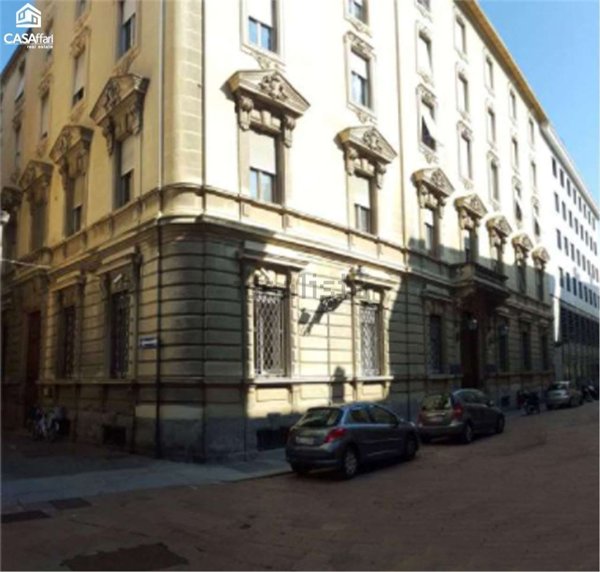 appartamento in vendita a Modena in zona Centro Storico