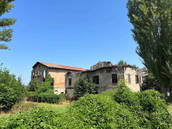 casa indipendente in vendita a Modena in zona Marzaglia